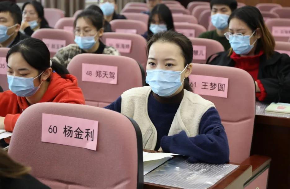 C:\Users\HP-2021\Desktop\微信图片_20211126100949.jpg